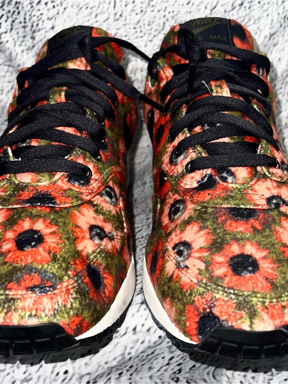 Nike Men’s Air Max 1 Daisy. Solar Black Crimson size 11.5 - Picture 3 of 10